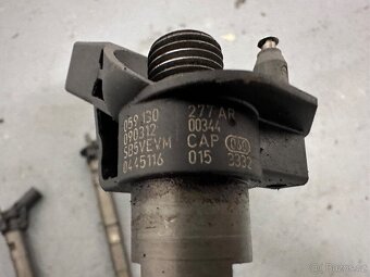 Vstřiky Bosch 059130277AR pro 3.0TDi Audi VW - 7