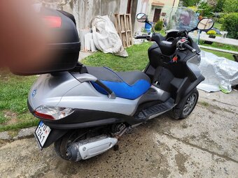 Piaggio mp3 250 stačí řidičský B - 7