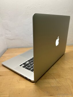 MacBook Pro 15" 2014 /16GB RAM/Intel i7/256GB SSD/ Záruka - 7