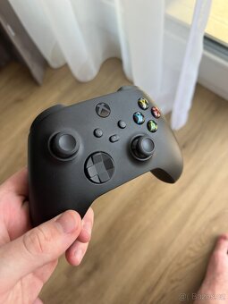 Xbox series S, 2 ovladace. - 7