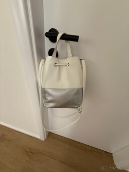 Kabelka GUESS - 7