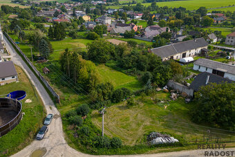 Prodej pozemku pro bydlení, 3 462 m2, okraj obce, Podolí u B - 7
