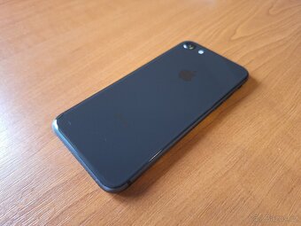 iPhone 8 Black 64gb, baterie 90% - 7