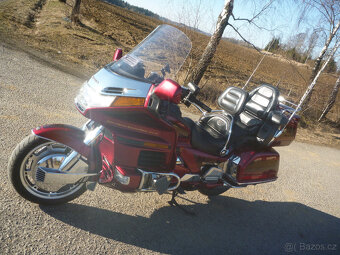 Honda GL 1500 Gold Wing SE - 7