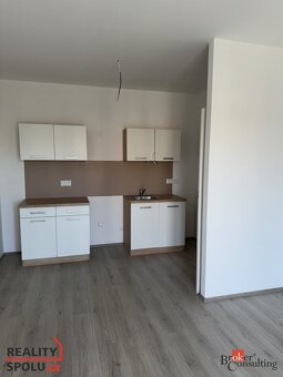 Pronájem, byty/1+kk, 28 m2, Prokopa Holého 2043, 27401 Slaný - 7