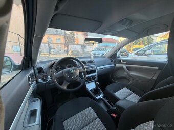 Škoda Octavia II 1.6 MPI - Facelift - 7