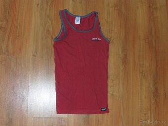 10x tričko s krátkým rukávem a tílka ve vel. 134cm, 8-9 let - 7