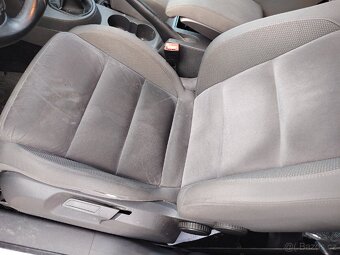VW Touran 1T3 7 místný 2.0 TDI CFHC 85.000 Kč - 7