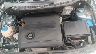 Škoda fabia 1.4 16v najeto 149000km - 7