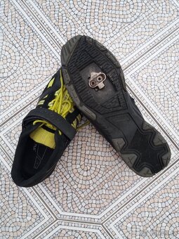 Cykloturistické tretry GIANT TransTextura Plus. Vel.44 - 7