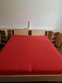 Manželská postel s komodami - 7