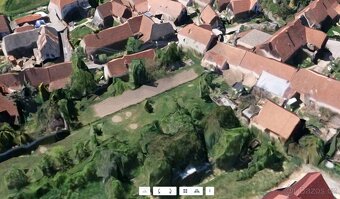 Stavební pozemek - 7