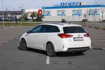 Toyota Auris 2.0 l D-4D DPF Active - 7