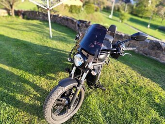 Kawasaki Vulcan 650 S - 7