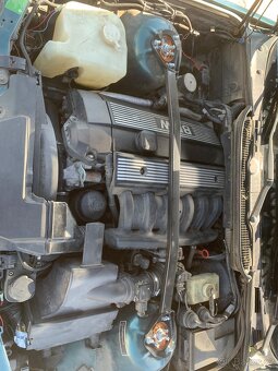 bmw e36 320ia touring - 7