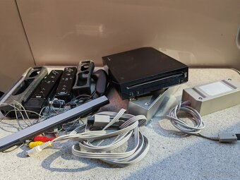 Nintendo Wii - 7