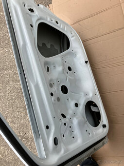 prave pravy predni dvere vw passat b8 bile - 7