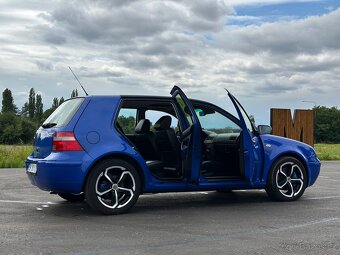 Volkswagen Golf IV V5 – TOP stav - 7