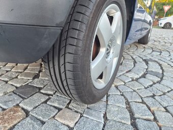 Prodám Volkswagen Fox - 7