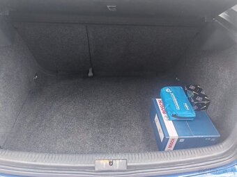 VW Golf 5 1.4 55kw - 7