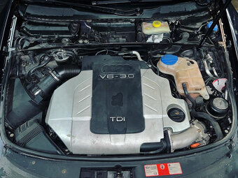 Vůz na náhradní díly Audi A6 4F sedan 2005 BMK GZW LZ9Y - 7