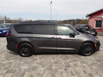 Chrysler Pacifica 3,6L, 7míst, adapt, nový model, 38.000km - 7