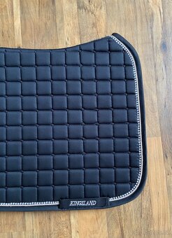 Podsedlova decka Kingsland cerna DL - 7