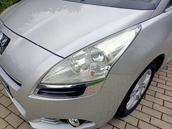 Peugeot 5008 1.6Hdi 82kw rok 10/2012 - 7