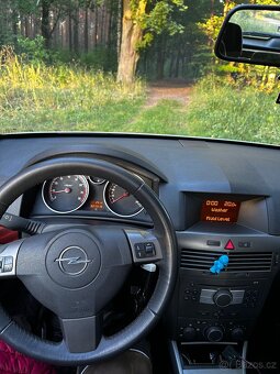 Prodám opel Astra H 1.6 16v 77kw R.V.2005… - 7