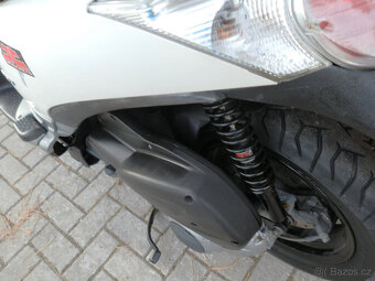 Aprilia Scarabeo 300 Light (Sport) - 7