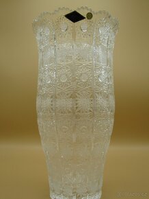 Velké čiré broušené vázy - 7