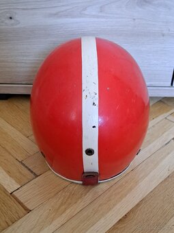Přilba na veterána, retro přilba- KOVONA KARVINÁ- červená - 7