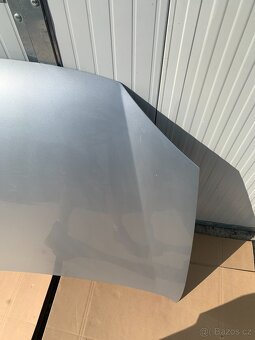 vw golf V 5 kapota stribrna haubna jetta - 7