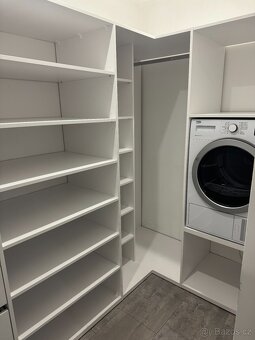 Pronájem bytu 3+1 74m2 na ul. Bratr. Veverkových - 7