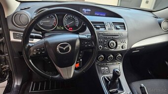 Mazda 3 2.0 benzin 110kW klima tempomat 143tkm 2012 - 7