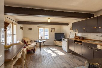Prodej roubené chalupy 85 m² v Hlohovičkách, pozemek 220 m² - 7