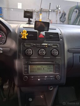Volksvagen Touran 1.6 fsi - 7