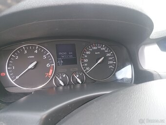 Laguna 2.0 i 103kw combi - 7