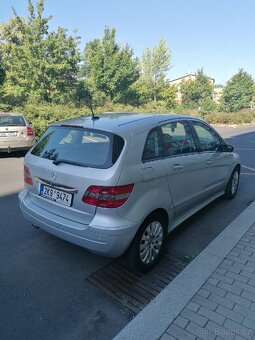 Mercedes-Benz B 180 CDI - 7