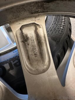 sada zimních Alu Škoda 5x112 7Jx16H ET45 - 7
