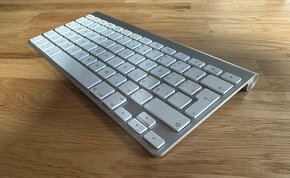 Mac PC + myš, klávesnice, touchpad MacBook Air, APPLE TV - 7