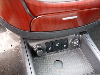 Hyundai Santa Fe 4x4 - 7