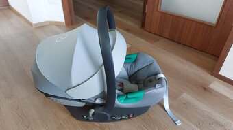 Dětská autosedačka Aton S2 i-Size včetně ISOFIX báze - 7