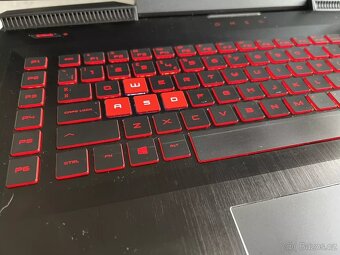 Prodám OMEN HP 17 - super notebook - 7