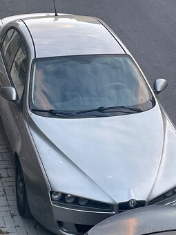 Alfa Romeo 159 1.9 JTD sedan - 7