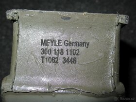 Napínací kladka rozvodů M40, silentblok atd. - 7