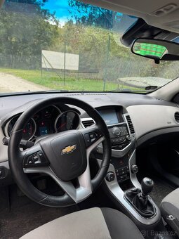 Prodám Chevrolet Cruz 1.8 benzin - 7