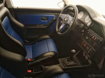 Audi RS2 Avant - 1:12 - 7