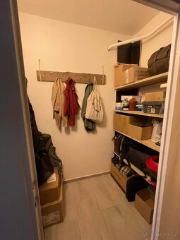 Pronajmu byt 3+1 - 7