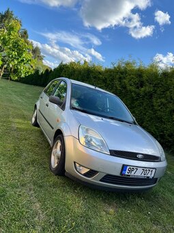 Ford fiesta - 7